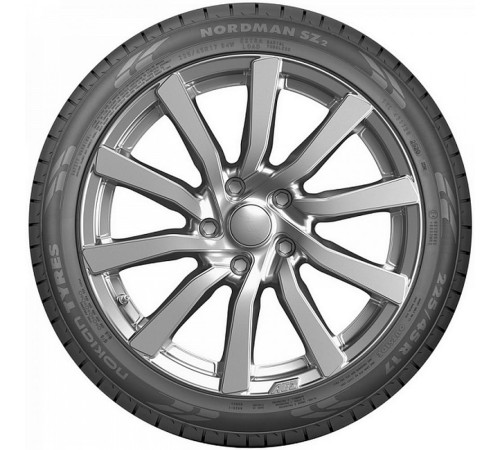 Ikon XL Nordman SZ2 215/50R17 95W 