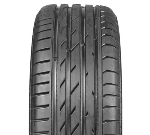 Ikon XL Character Ultra 225/45R18 95W 
