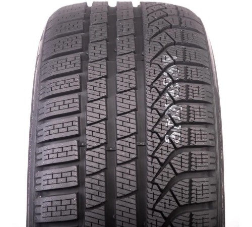 Pirelli P Zero Winter 275/35R19 100V