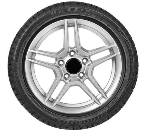 Maxxis SP-02 Arctic Trekker 255/40R19 100S, TL