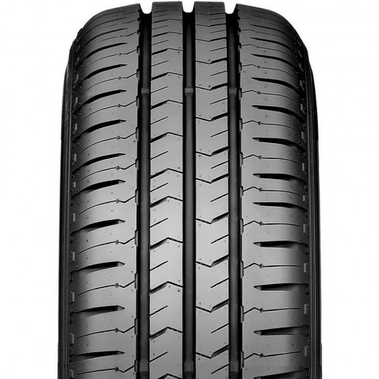 Шина Roadstone ROADIAN CT8 225/70R15C 112/110R, TL легковая