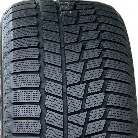 Шина Maxxis SP-02 Arctic Trekker 235/45R17 97T, TL легковая