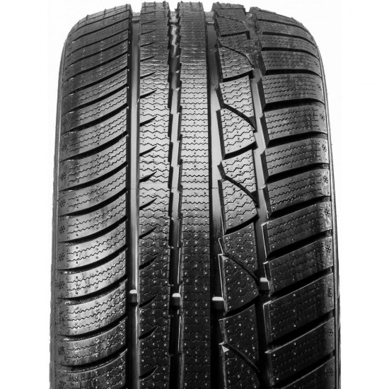 Шина Leao Winter Defender UHP 245/40R19 98V, TL легковая
