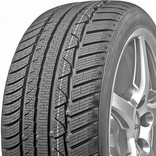 Шина Leao Winter Defender UHP 255/40R19 100V, TL легковая