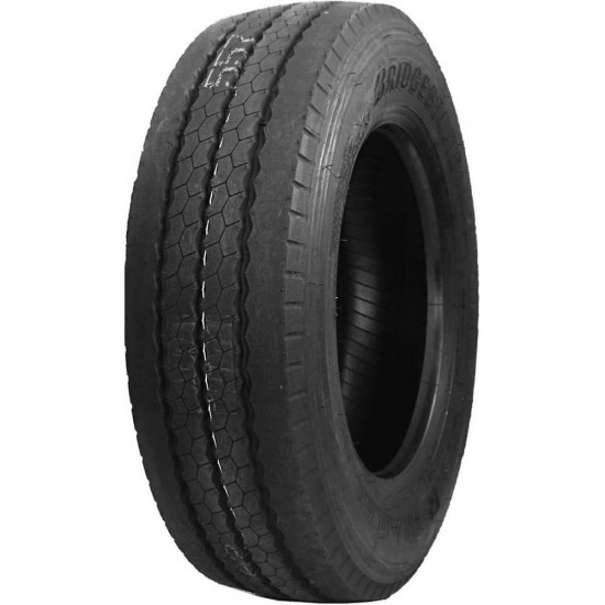 Шина Bridgestone RT1 TL 245/70R19.5 141 J грузовая